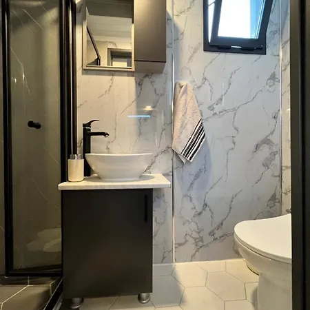 Apartment Calis Tiny House